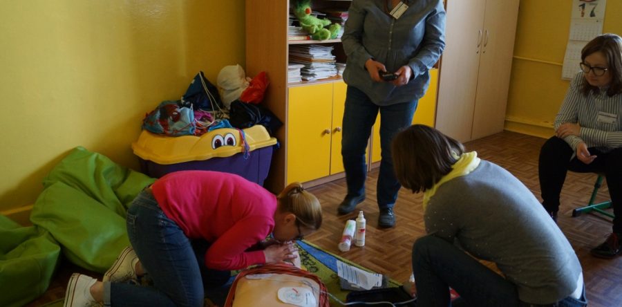 Z obserwacji “młodego” instruktora BLS-AED